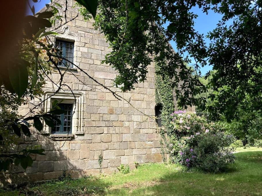 Bed and Breakfast La Forge De La Coudraie Pleugueneuc Zewnętrze zdjęcie
