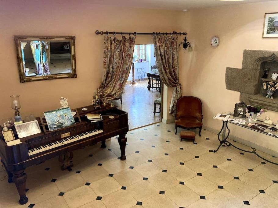 Bed and Breakfast La Forge De La Coudraie Pleugueneuc Zewnętrze zdjęcie