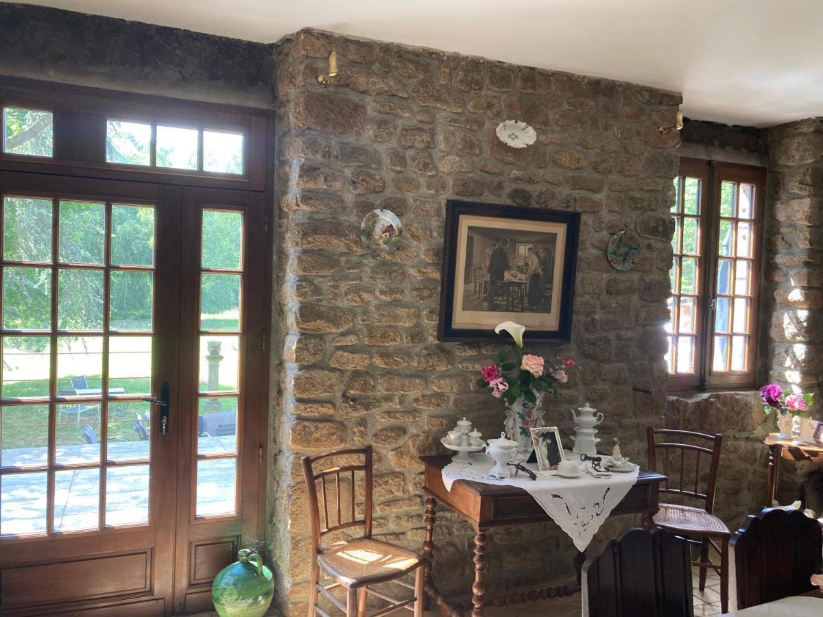 Bed and Breakfast La Forge De La Coudraie Pleugueneuc Zewnętrze zdjęcie